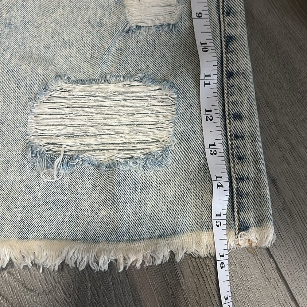 Forever 21 Denim Distressed Skirt - Blue size small - Picture 7 of 7